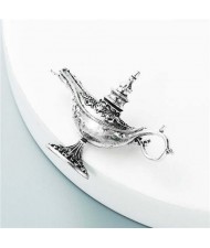 U.S. Vintage Magic Lamp Unique Design Women Fashion Alloy Brooch - Silver