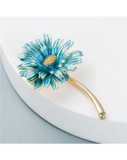 Korean Fashion Sweet Little Daisy Elegant Design Women Alloy Brooch - Light Blue