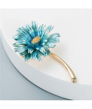 Korean Fashion Sweet Little Daisy Elegant Design Women Alloy Brooch - Light Blue