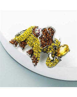 Luxurious Shining Rhinestone Elephant Shape Design Animal Wholesale Jewelry Women Alloy Brooch - Yellow