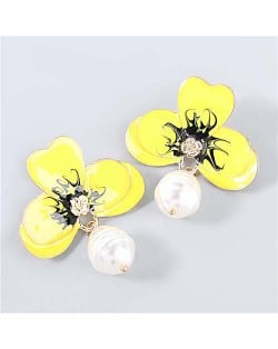 Artificial Pearl Embellished Floral Bohemian Fashion Boutique Style Women Oil-spot Glazed Earrings - Yellow