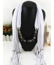 Fashionable Multiple Gems Pendants Exaggerating Scarf Necklace - White