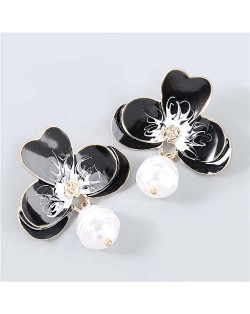 Artificial Pearl Embellished Floral Bohemian Fashion Boutique Style Women Oil-spot Glazed Earrings - Black