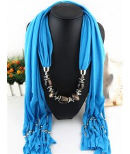 Fashionable Multiple Gems Pendants Exaggerating Scarf Necklace - Blue