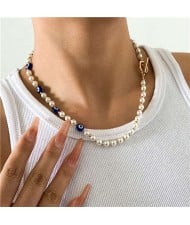 U.S. Vintage Style Wholesale Jewelry Artificial Pearl and Eye Design Beads Women Costume Necklace