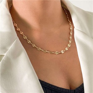 Minimalist Design U.S. Fashion Popular Golden Chain Women Casual Wholesale Necklace - Golden