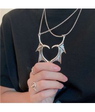 Wholesale Creative Beast Wings Heart Shape Dual Layers Design Fashion Popular Statement Necklace