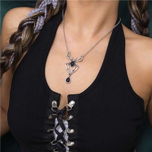 Halloween Jewelry Wholesale Three-dimensional Spider Modeling Women Statement Necklace - Black