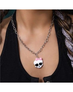 Cute Three-dimensional Bow-knot Embellished Skull Design Halloween Fashion Women Necklace