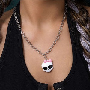 Cute Three-dimensional Bow-knot Embellished Skull Design Halloween Fashion Women Necklace