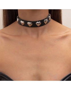 Heart Shape Embellished Leather High Fashion Women Wholesale Choker Necklace