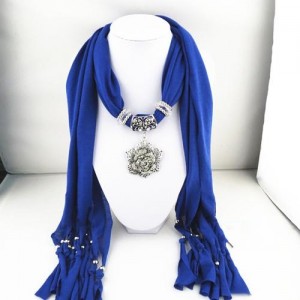 Silver Rose Pendant Scarf Necklace - Blue