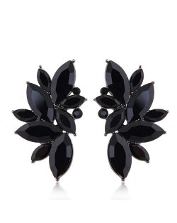 U.S. Fashion Shining Leaves Cool Design Rhinestone Women Wholesale Statement Earrings - Black