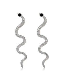 Simple Design U.S. Fashion Snake Modeling Wholesale Bold Women Fashion Earrings - Silver