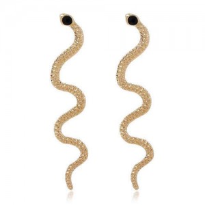 Simple Design U.S. Fashion Snake Modeling Wholesale Bold Women Fashion Earrings - Golden