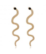 Simple Design U.S. Fashion Snake Modeling Wholesale Bold Women Fashion Earrings - Golden