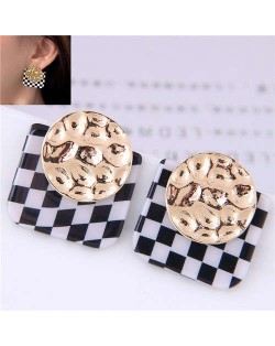 Golden Round Decorated Black and White Checkered Minimalist Design Women Wholesale Fashion Earrings