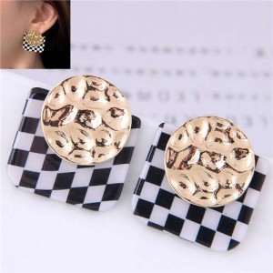 Golden Round Decorated Black and White Checkered Minimalist Design Women Wholesale Fashion Earrings