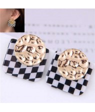 Golden Round Decorated Black and White Checkered Minimalist Design Women Wholesale Fashion Earrings