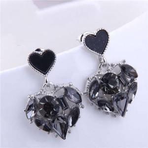 Bling Rhinestone Inlaid Hollow-out Heart Pendant Korean Fashion Women Dangle Wholesale Earrings - Black