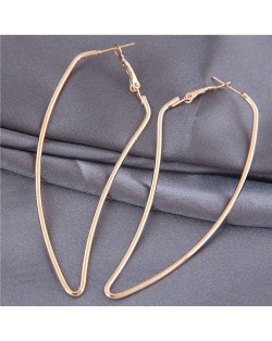 Hollow-out Bold Fashion Angel Wing Shape Unique Design Irregular Wholesale Hoop Earrings - Golden