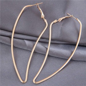 Hollow-out Bold Fashion Angel Wing Shape Unique Design Irregular Wholesale Hoop Earrings - Golden
