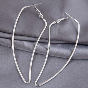 Hollow-out Bold Fashion Angel Wing Shape Unique Design Irregular Wholesale Hoop Earrings - Silver