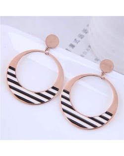 Black and White Stripes Circle Bold Fashion Women Titanium Steel Hoop Wholesale Earrings