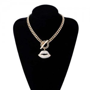 Glistening Rhinestone Inlaid Attractive Lip Pendant Wholesale Jewelry Women Fashion Thick Chain Necklace - White