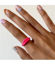 Creative Lip Pattern Unique Design U.S. Fashion Statement Wholesale Jewelry Women Ring - Rose