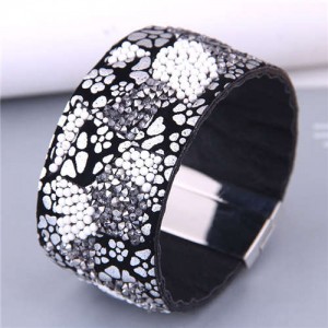 Unique Design Black and White Gravel Decorated Women Wide Style PU Bangle