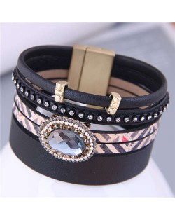 European and American Fashion Oval Rhinestone Embellished Women PU Leather Bangle - Black