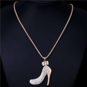 Innovative Design Shining Rhinestone High Heel Pendant Women Wholesale Necklace - Golden
