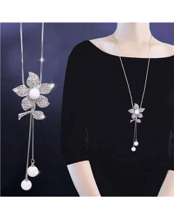 Elegant Style Glistening Flower Pendant Tassel Sweater Chain Women Wholesale Necklace