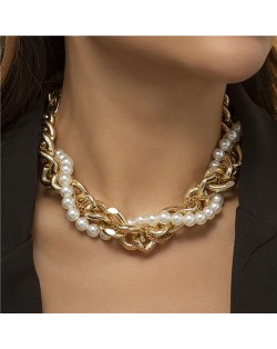 Thick Alloy Chain and Pearl Combo Bold Fashion Wholesale Women Chunky Necklace - Golden