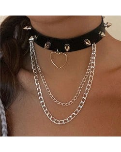 Popular Punk Style Black PU Rivet with Heart and Chain Tassel Unique Design Women Wholesale Necklace