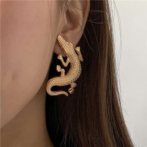 Popular Crocodile Wholesale Jewelry Hip Hop Style High Fashion Earrings - Golden