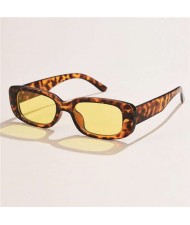 12 Colors Available Vintage Small Rectangular Frame Design U.S. Street Popular Fashion Wholesale Sunglasses