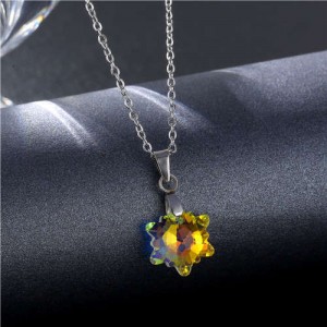 Korean Fashion Minimalist Glass Crystal Flower Shape Pandent Stainless Steel Necklace - Luminous White