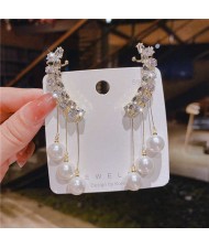 Light Luxury Style Glistening Crescent Moon Shape Pearl Tassel Wholesale Fashion Earrings