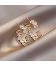 Korean Fashion Oval Rhinestone C-shape Elegant Women Wholesale Earrings - Golden