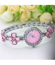 7 Colors Available Clovers Design Elegant Fashion Stainless Steel Women Wrist Watch