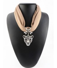 Leopard Head Pendant High Fashion Short Cool Style Women Scarf Necklace - Khaki