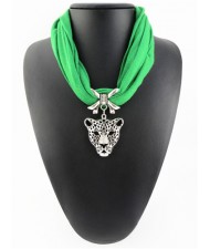 Leopard Head Pendant High Fashion Short Cool Style Women Scarf Necklace - Green