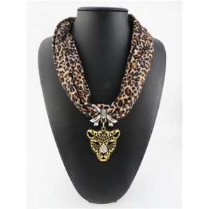 Leopard Head Pendant High Fashion Short Cool Style Women Scarf Necklace - Leopard