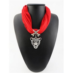 Leopard Head Pendant High Fashion Short Cool Style Women Scarf Necklace - Red