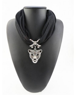 Leopard Head Pendant High Fashion Short Cool Style Women Scarf Necklace - Black