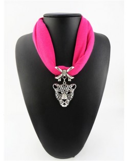 Leopard Head Pendant High Fashion Short Cool Style Women Scarf Necklace - Rose
