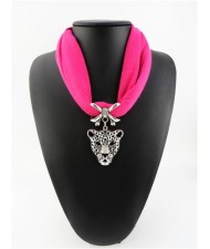 Leopard Head Pendant High Fashion Short Cool Style Women Scarf Necklace - Rose