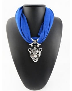 Leopard Head Pendant High Fashion Short Cool Style Women Scarf Necklace - Royal Blue